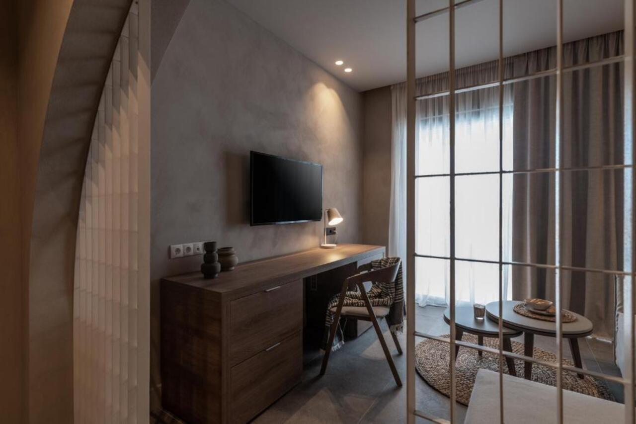 Elissa Adults-Only Lifestyle Beach Resort Kallithéa エクステリア 写真 A room at the hotel