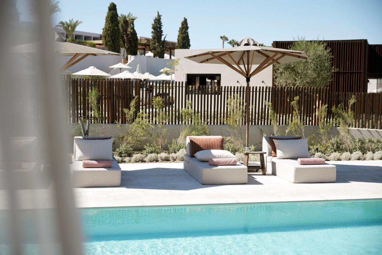 Elissa Adults-Only Lifestyle Beach Resort Kallithéa エクステリア 写真 The hotel's pool